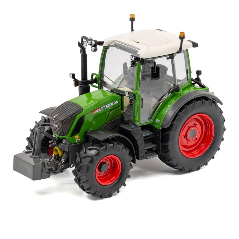 Fendt 313 Vario traktor 1/32 USK