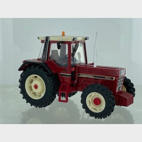 International IH 1056XL Limited Edition traktor 1/32 Britains
