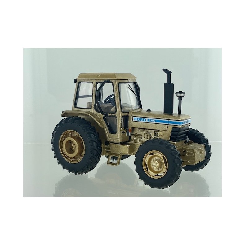Ford 8700 4wd Gold Limited edition 501 stk traktor 1/32 Britains
