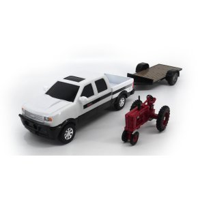 Case IH playset med pickup, trailer og traktor 1/32 - 1/43 (traktor) Ertl Britains