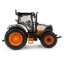 David Brown 1690 traktor 2024 version 1/32 UH Universal Hobbies