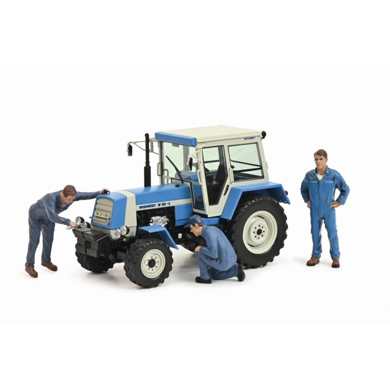 Fortschritt ZT 323 traktor med 3 figurer 1/32 Schuco
