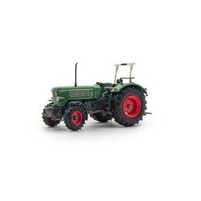 Fendt Favorit 3 4wd traktor 1/32 Ros