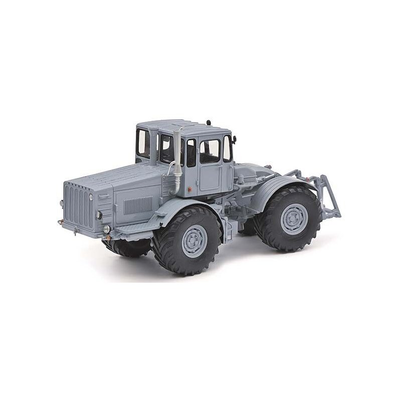 Kirovets K700 gr traktor 1/32 Schuco