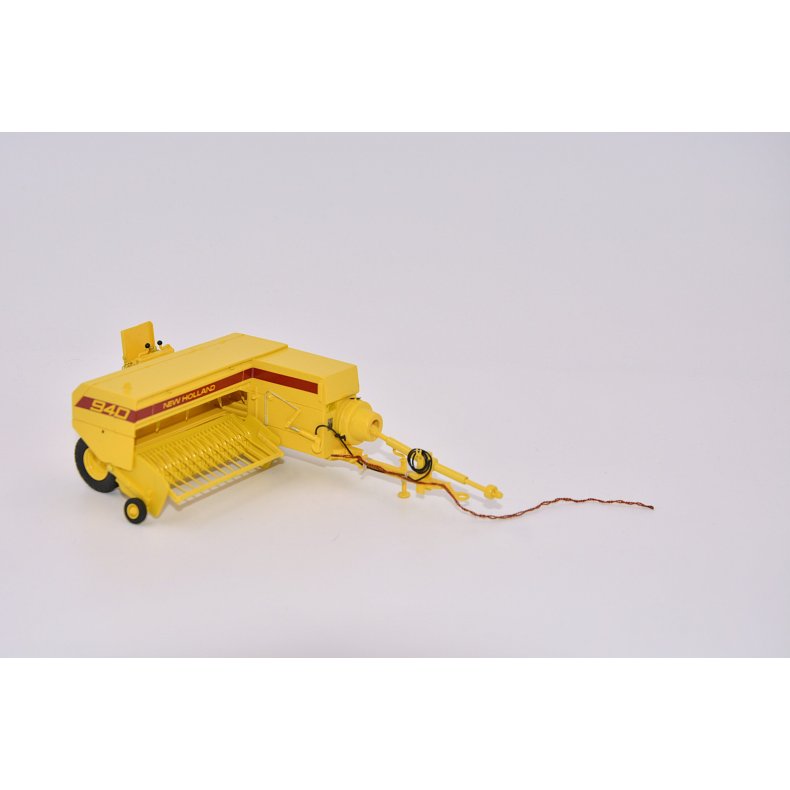 New Holland 940 ballepresser 1/32 VKA