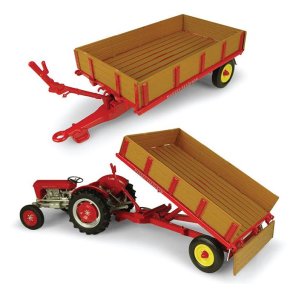 Massey Ferguson 3 ton vogn 1/32 UH Universal Hobbies