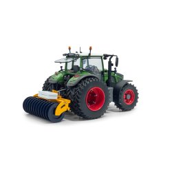Fendt 620 Vario med Holaras Stego Agromais Limited Edition 1/32 UH Universal Hobbies