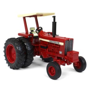 Farmall IH International 856 m/tvilling og ROPS traktor 1/32 Ertl Britains