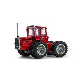 Massey Ferguson 1200 traktor med Molcon tvilling 1/32 UH Universal Hobbies